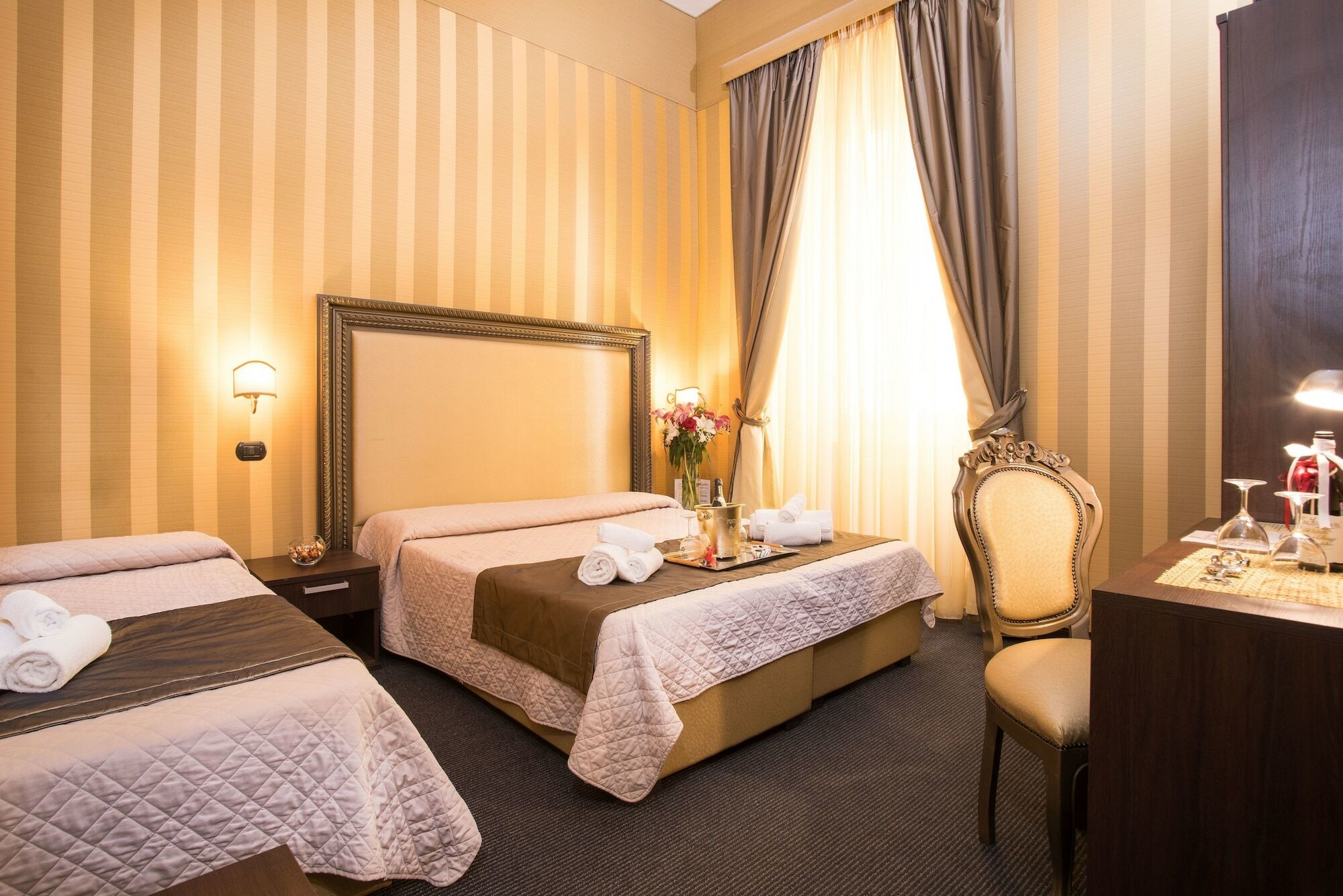 Nice Rome Holiday Gjestgiverier 4*