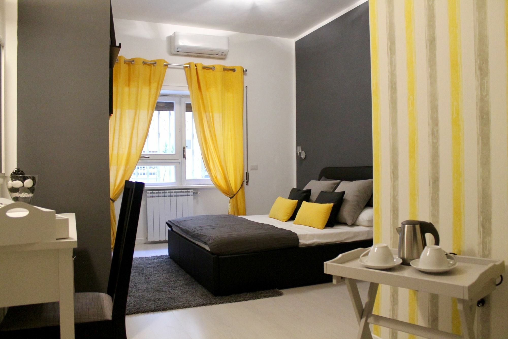 Le Coq Suites Acomodação com café da manhã  Roma