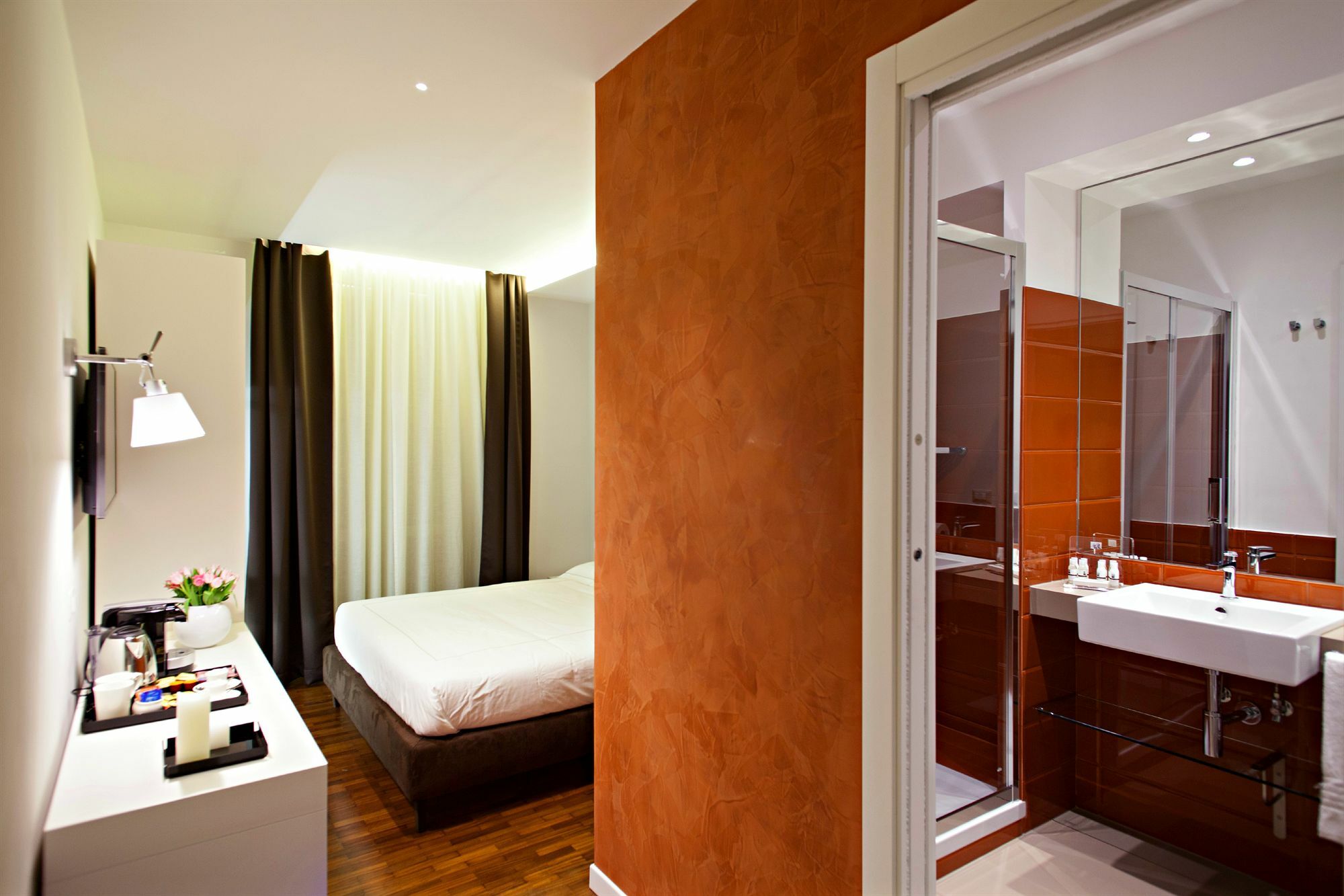 Lahouse By Premium Collection Pensión 3*
