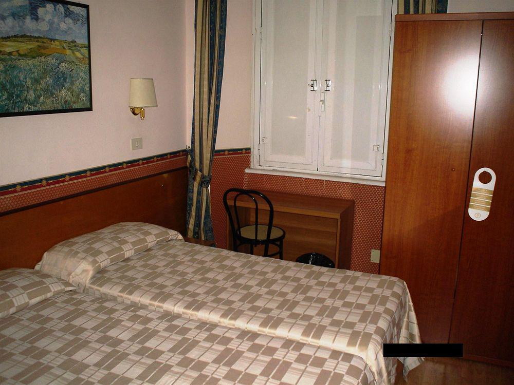 Hotel Lazzari