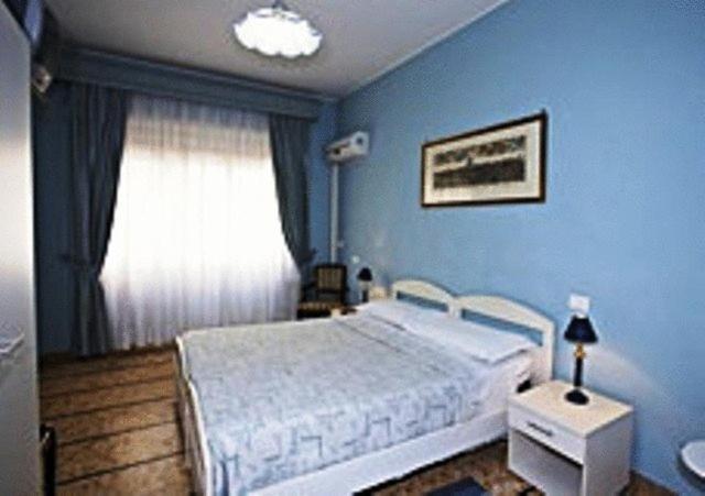 Alojamento de Acomodação e Pequeno-almoço Ai Musei Vaticani Bb