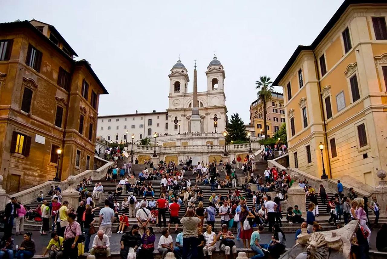 Spagna Historical By Spanish Steps Roma