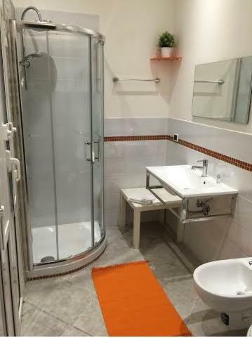 Cavour 172 * Roma