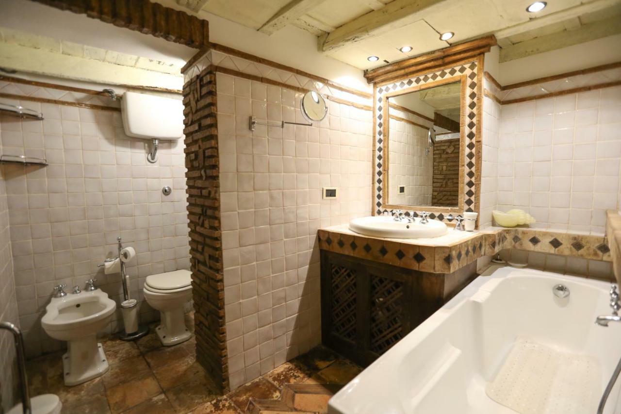Palazzo Alibrandi House Appartamento Roma