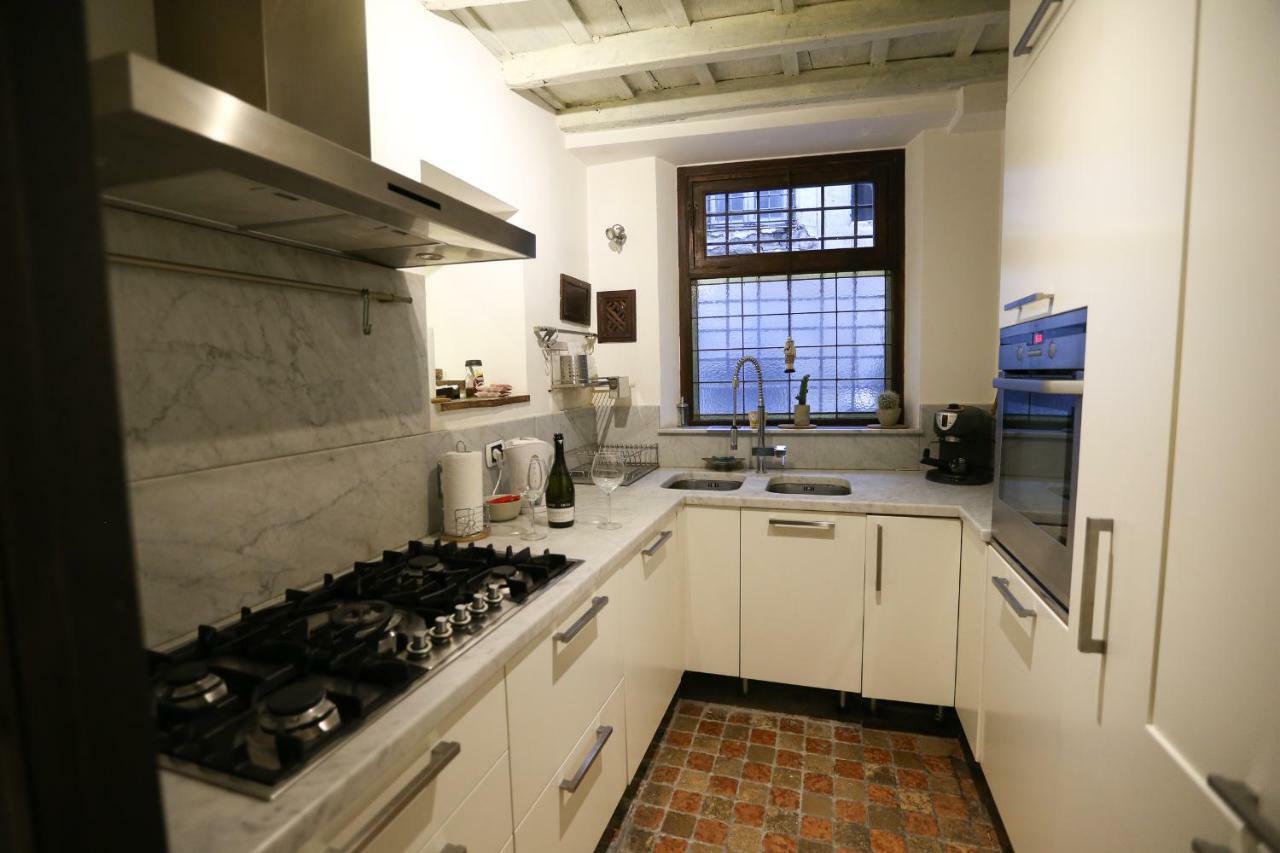 Palazzo Alibrandi House * Roma