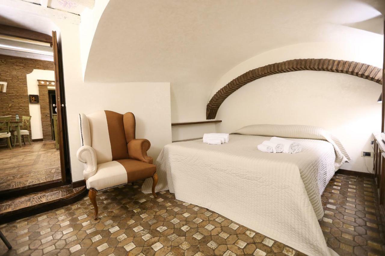 Palazzo Alibrandi House Appartamento *