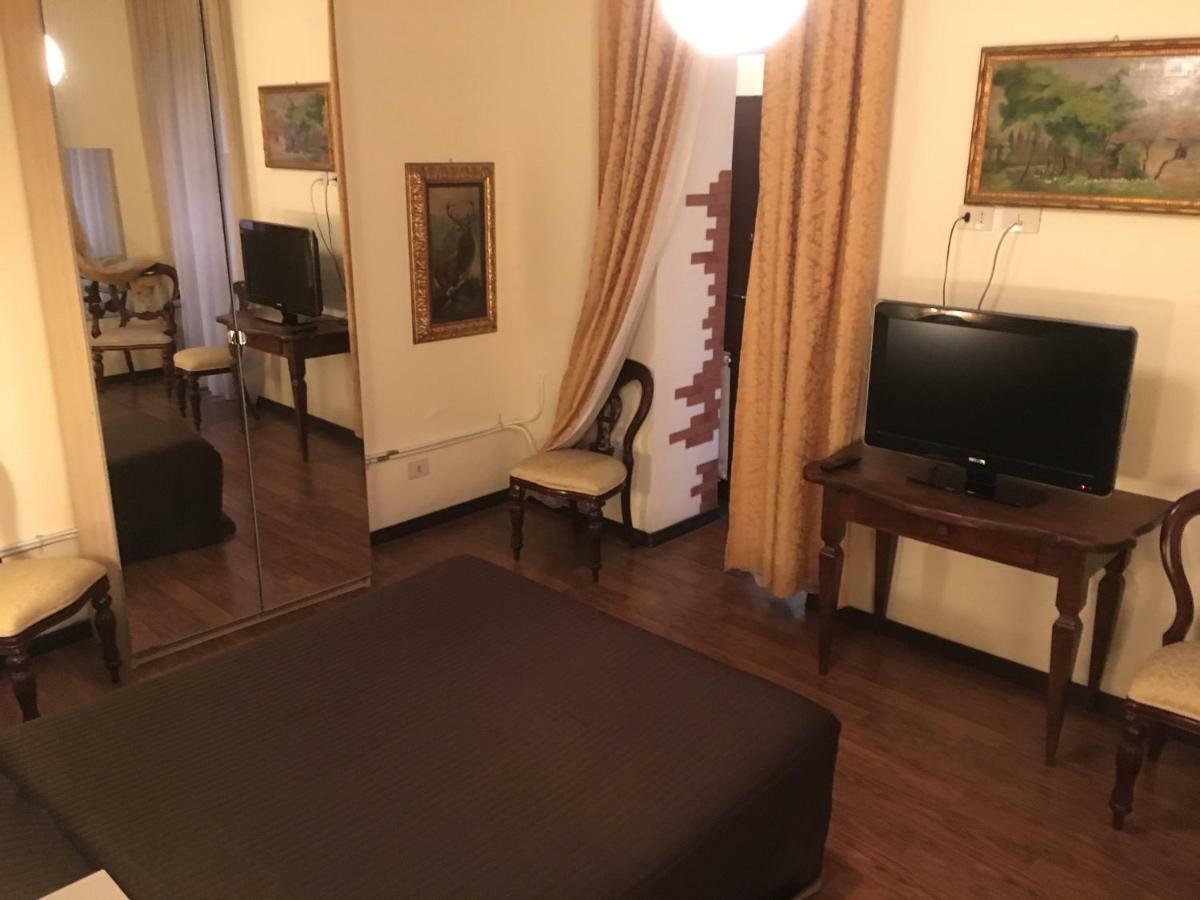 Wilson 2* Rome