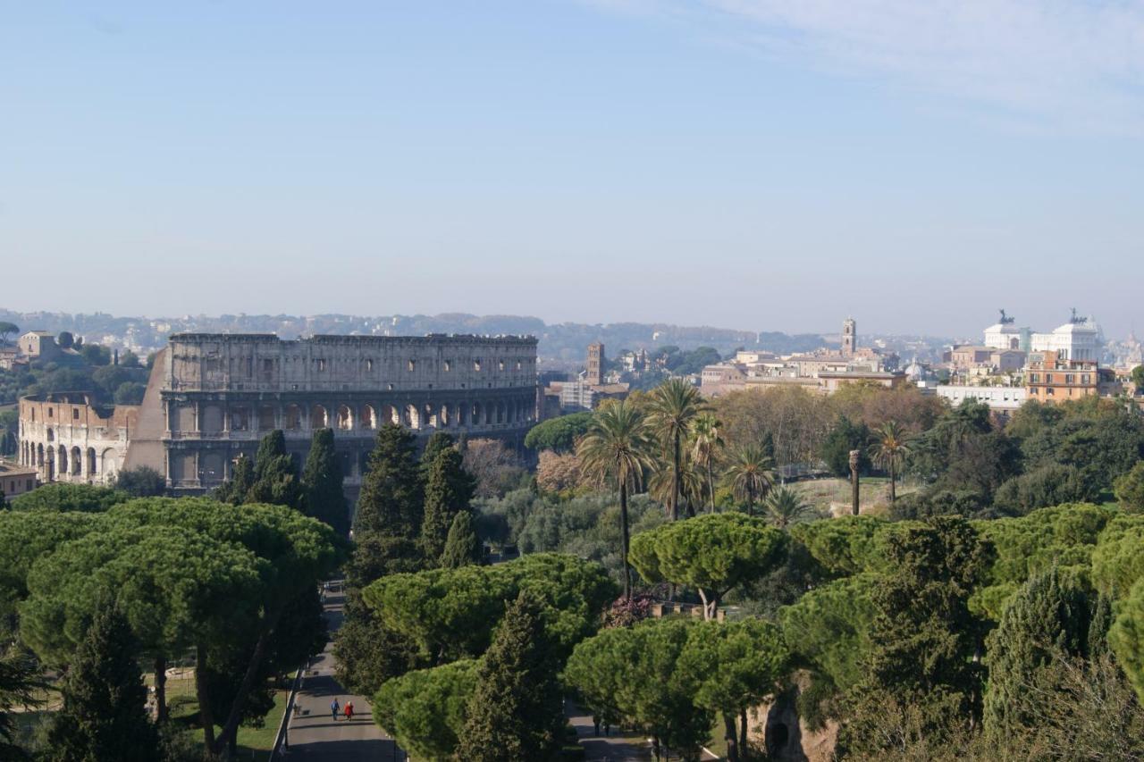 Tatusa Al Colosseo Apartamento Roma