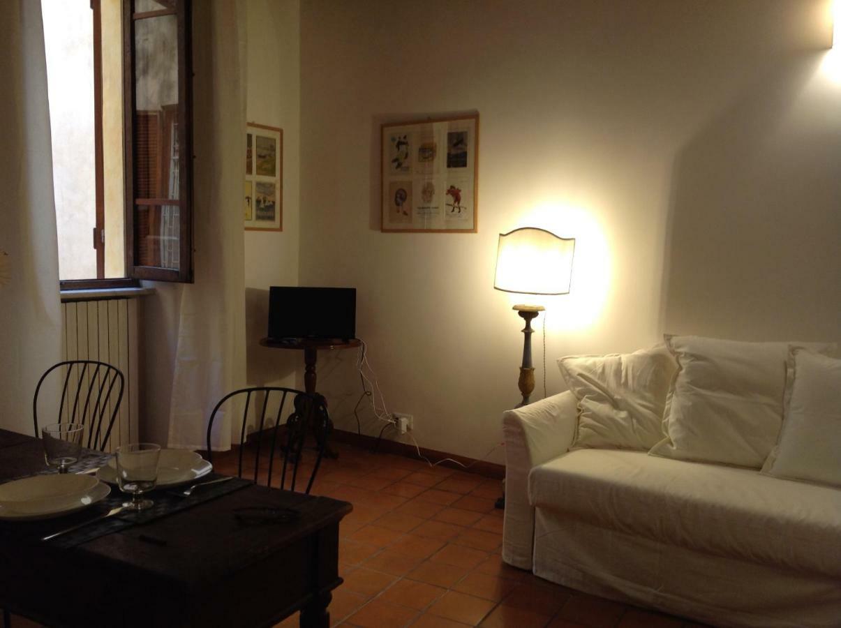 Behind Navona Apartamento *