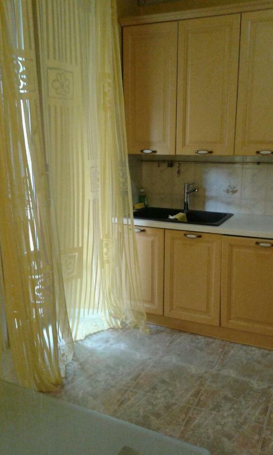 Halyna * Roma
