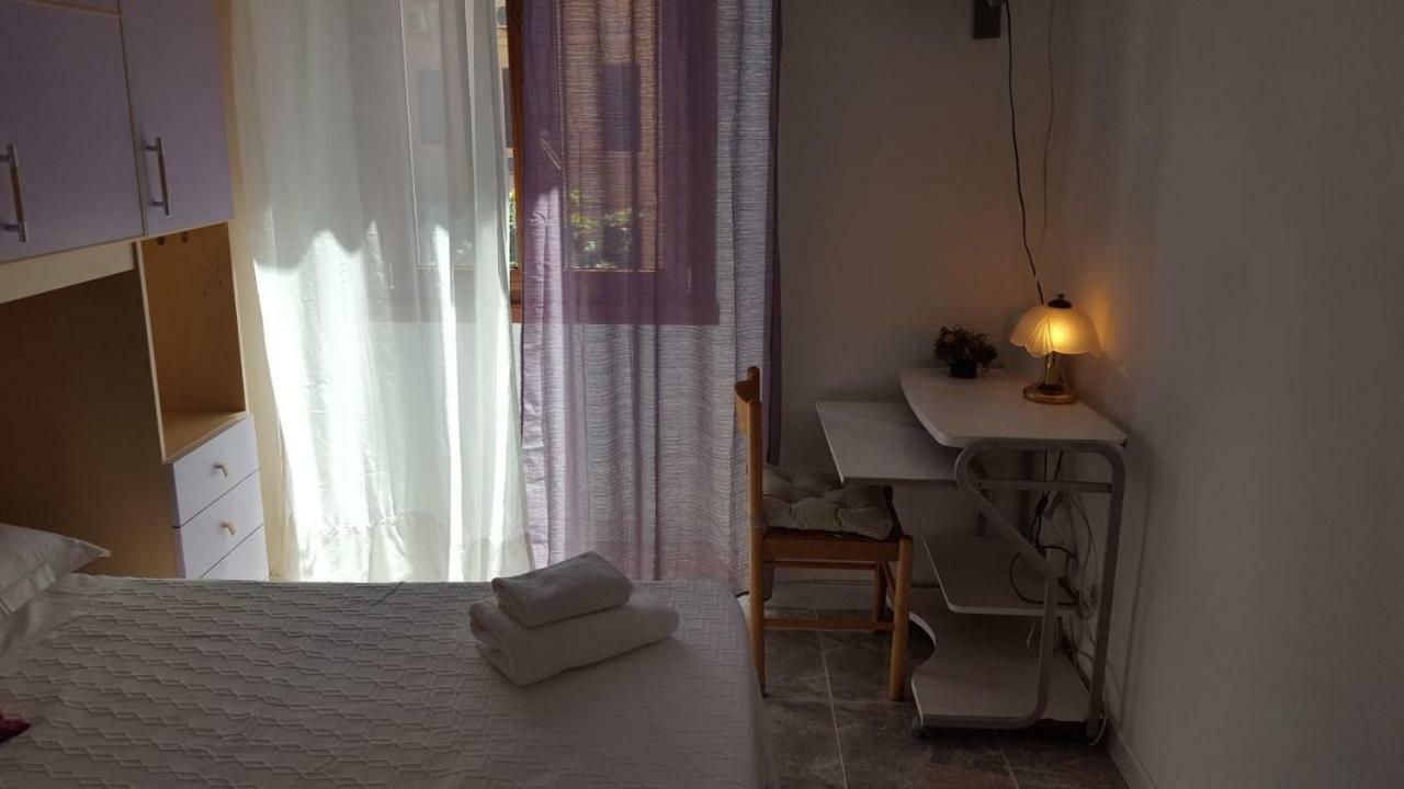 Halyna * Roma