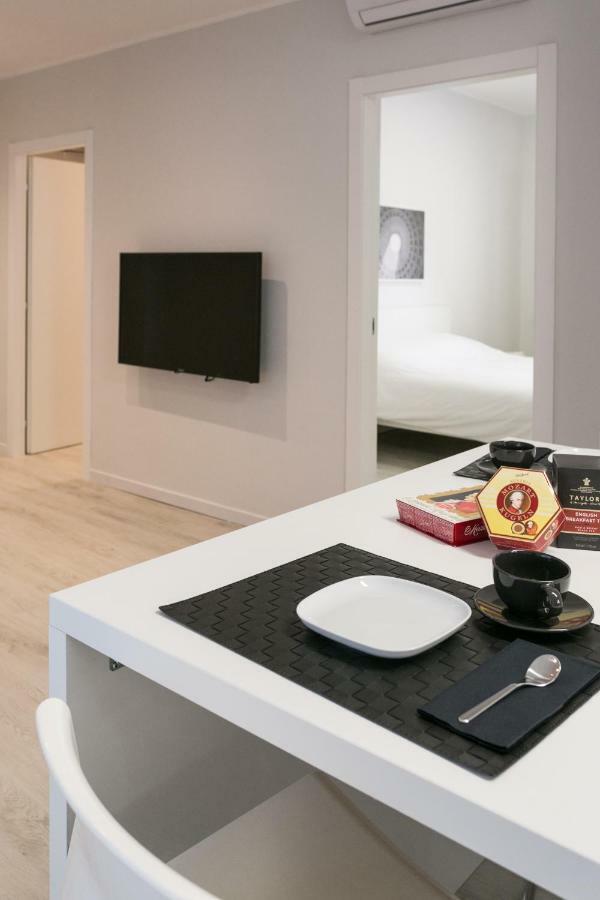 Modern Design Close To Vatican * Roma