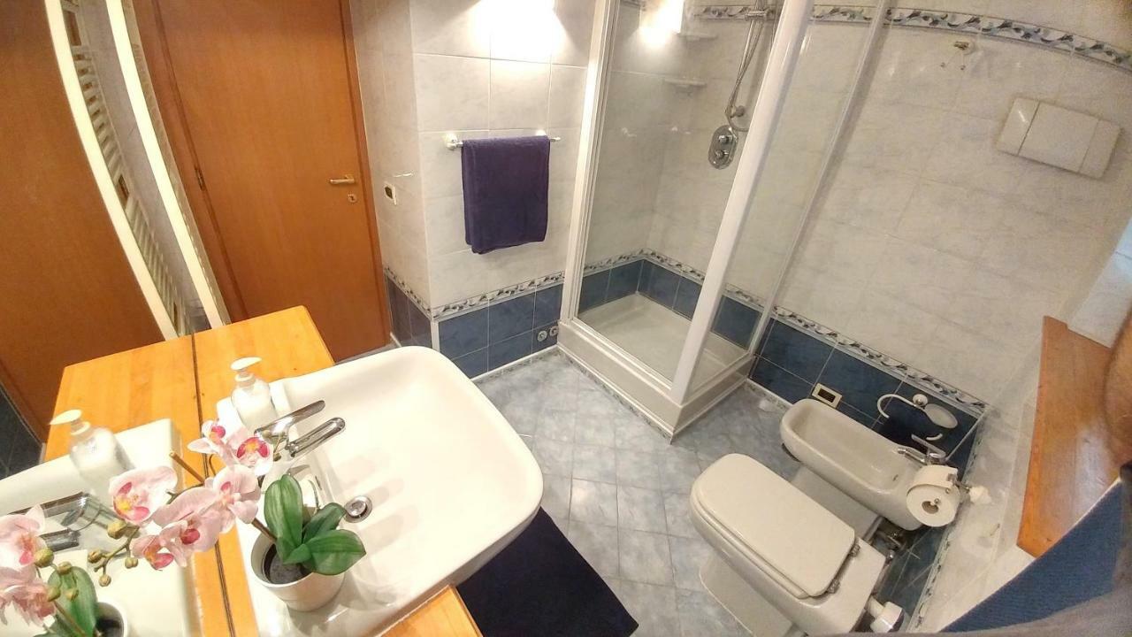 Terrace22 - Delizioso Attico Ben Collegato Apartamento *