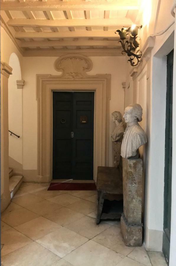 Appartamento La Casa Dell'arte Nel Cuore Di Roma