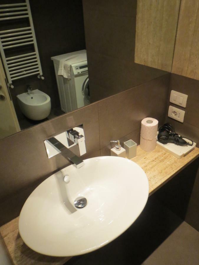 Apartamento Wellnessinnrome Shortlet Roma