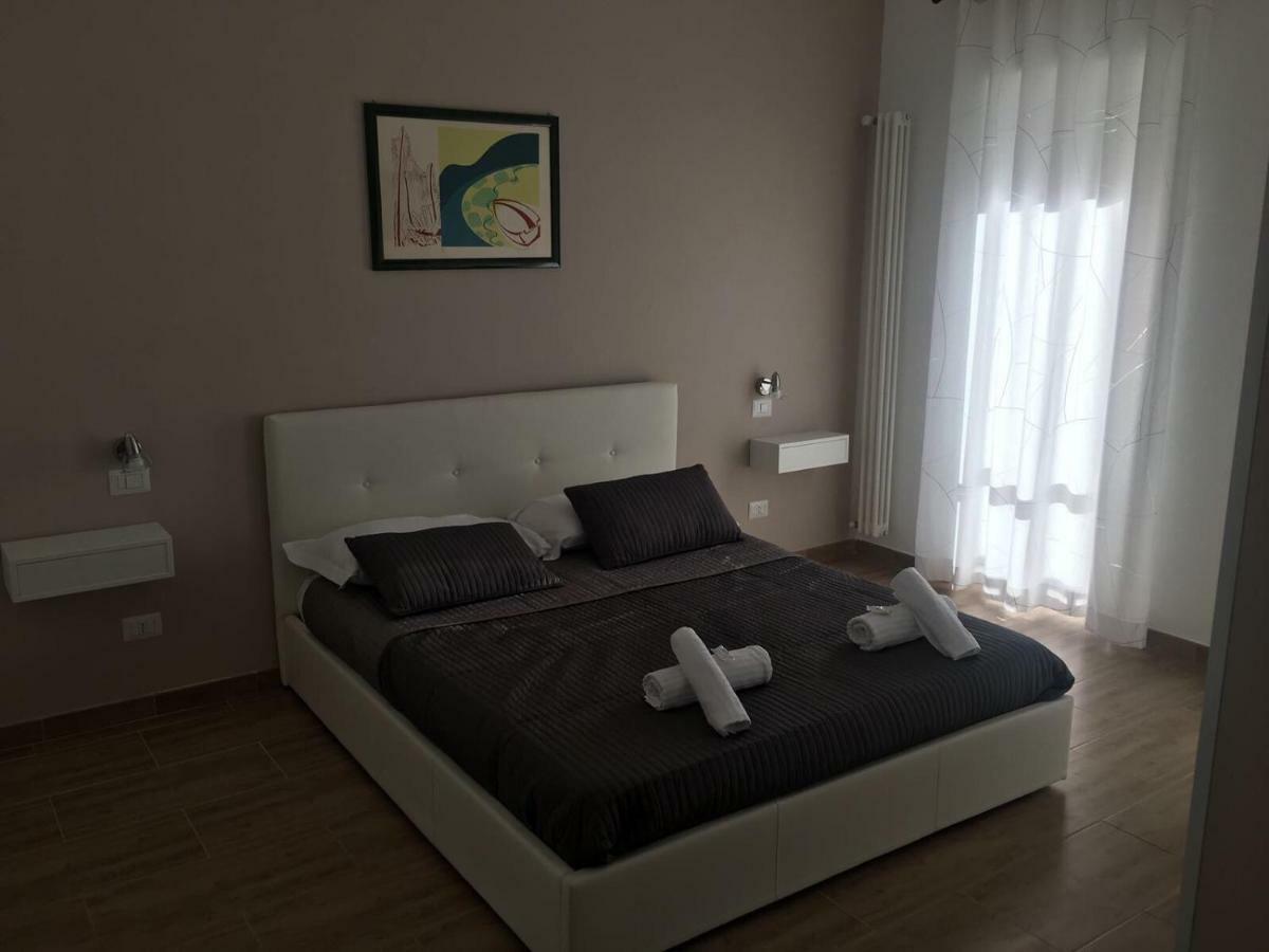 Juna's Roma