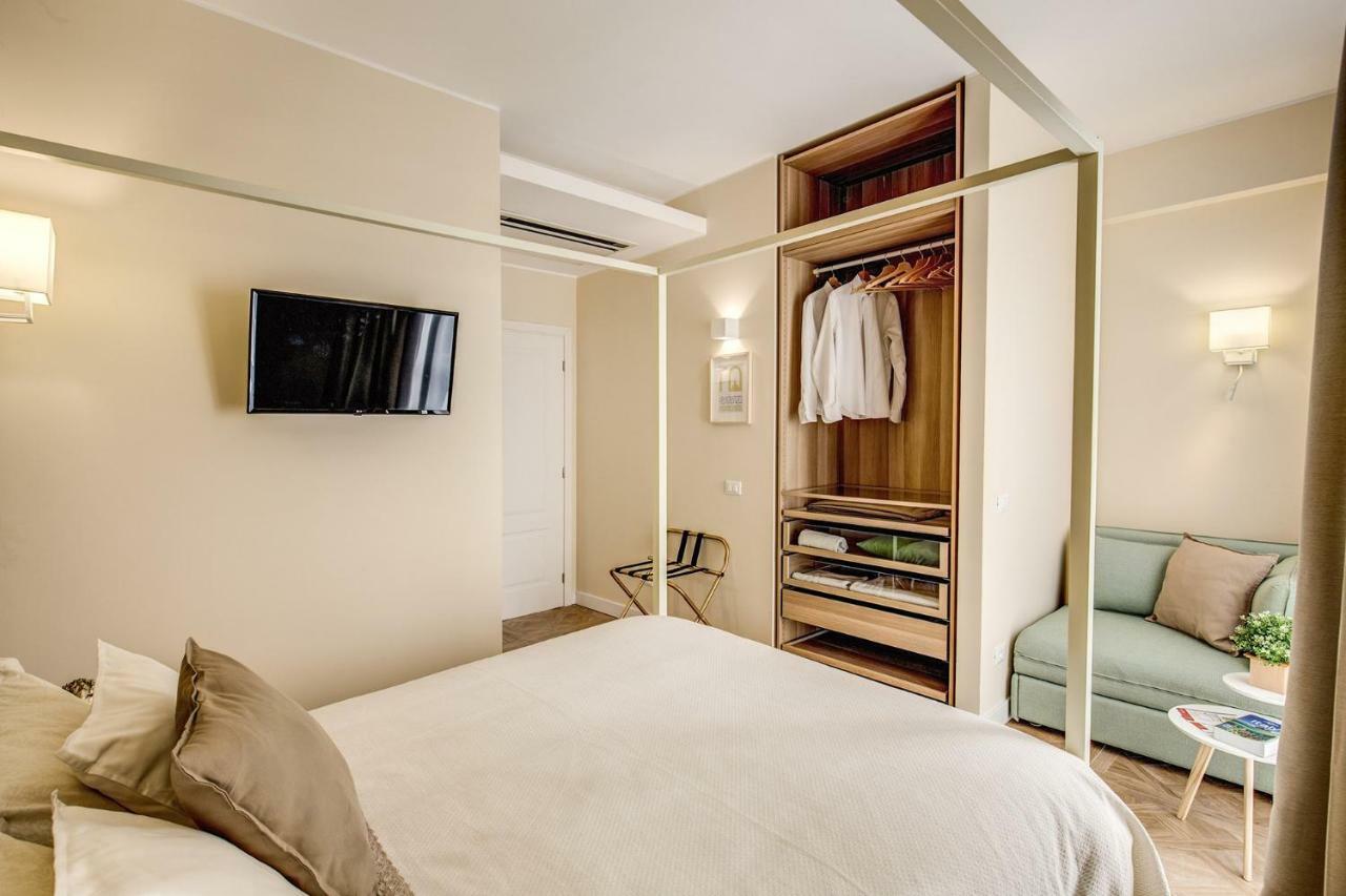 Rn _ Residenza Novecento * Roma