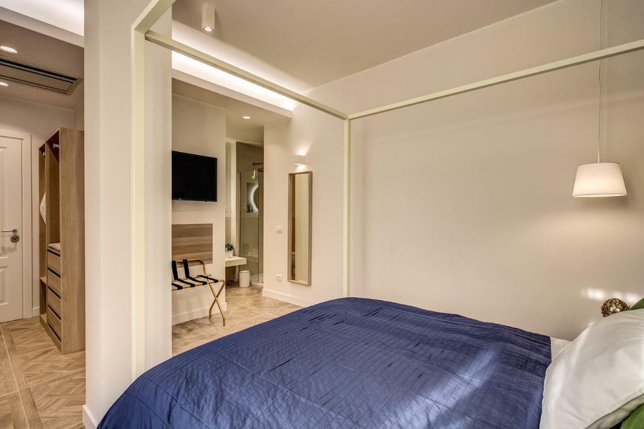 Rn _ Residenza Novecento * Roma