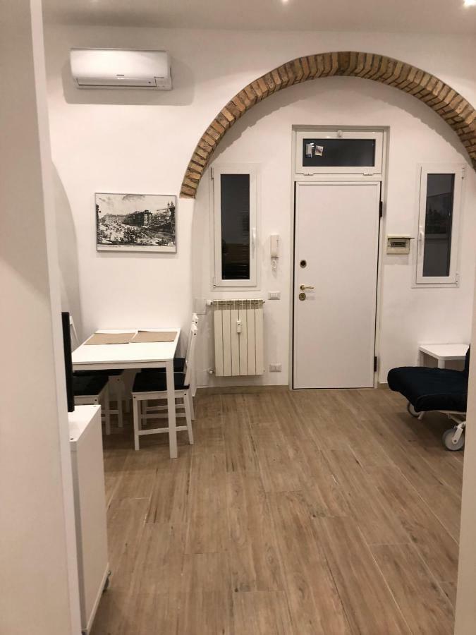 Leilighet San Lorenzo University Flat *
