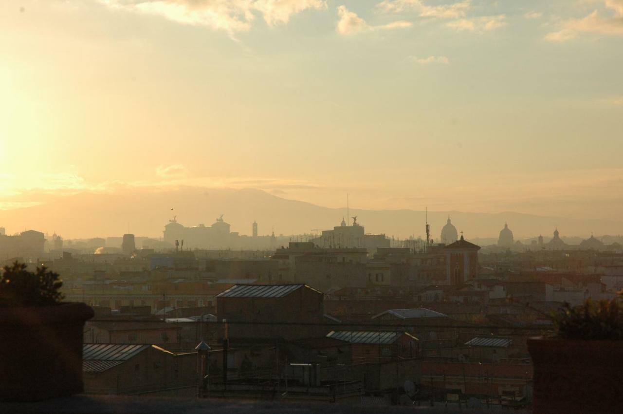 Penthouseinrome *