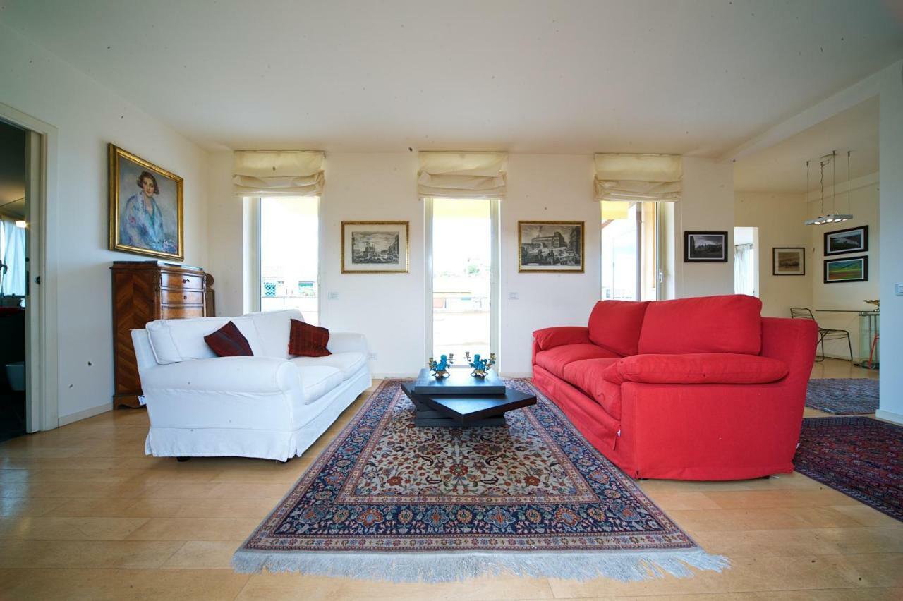 Ginnasi Palace Penthouse Appartamento