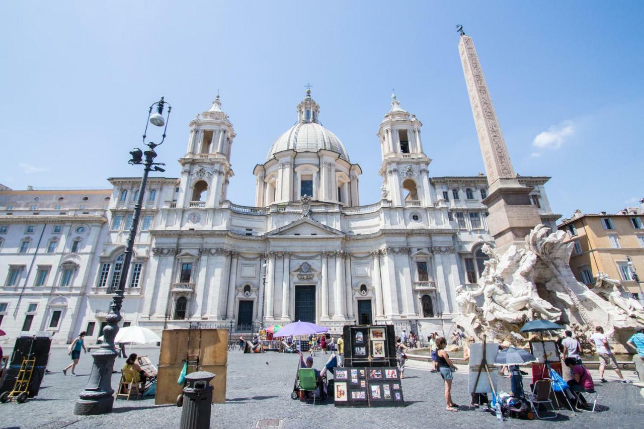 Navona Square Apartment *