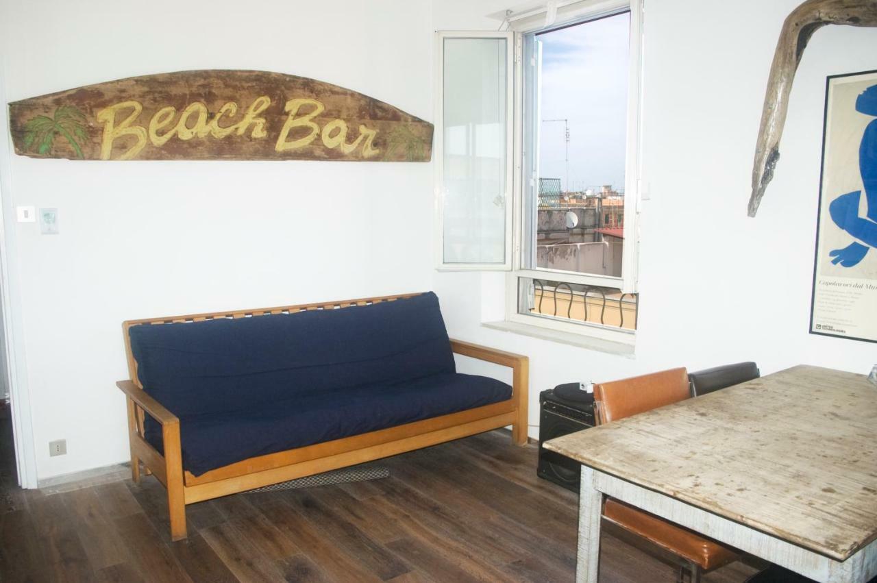 Beachbar In *