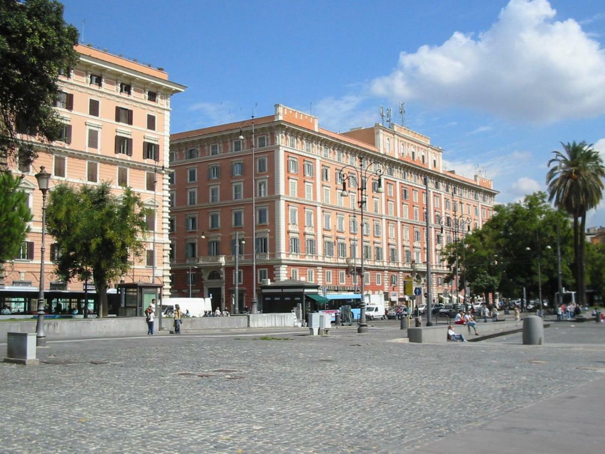 Ottaviano Vaticano *