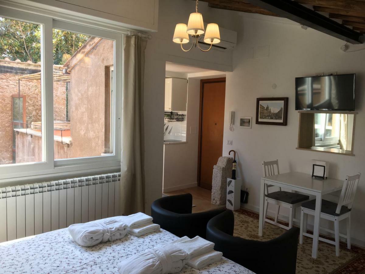 Appartamento Montoro 15 Attic