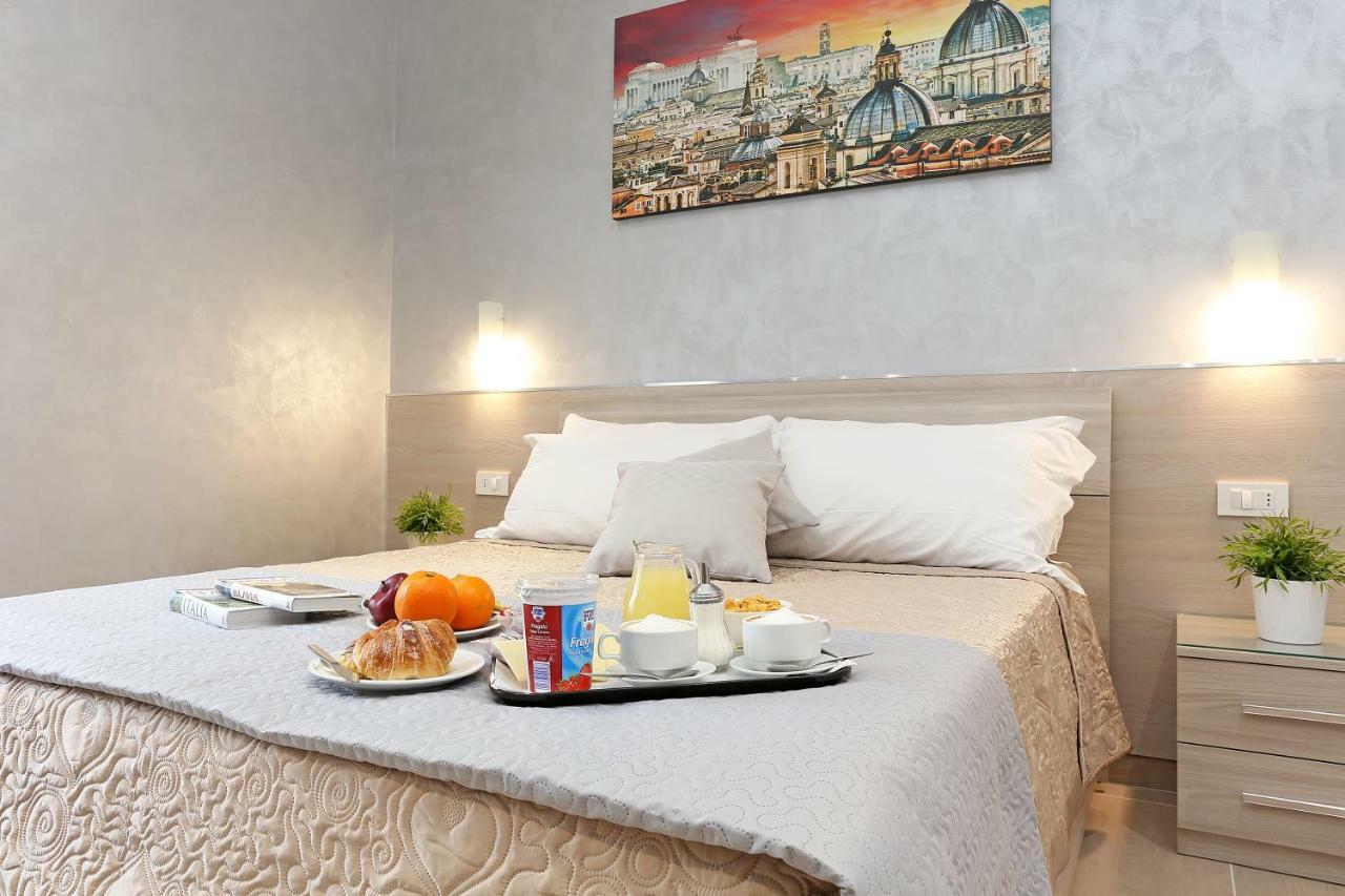 Adorasuite 2 Affittacamere Roma