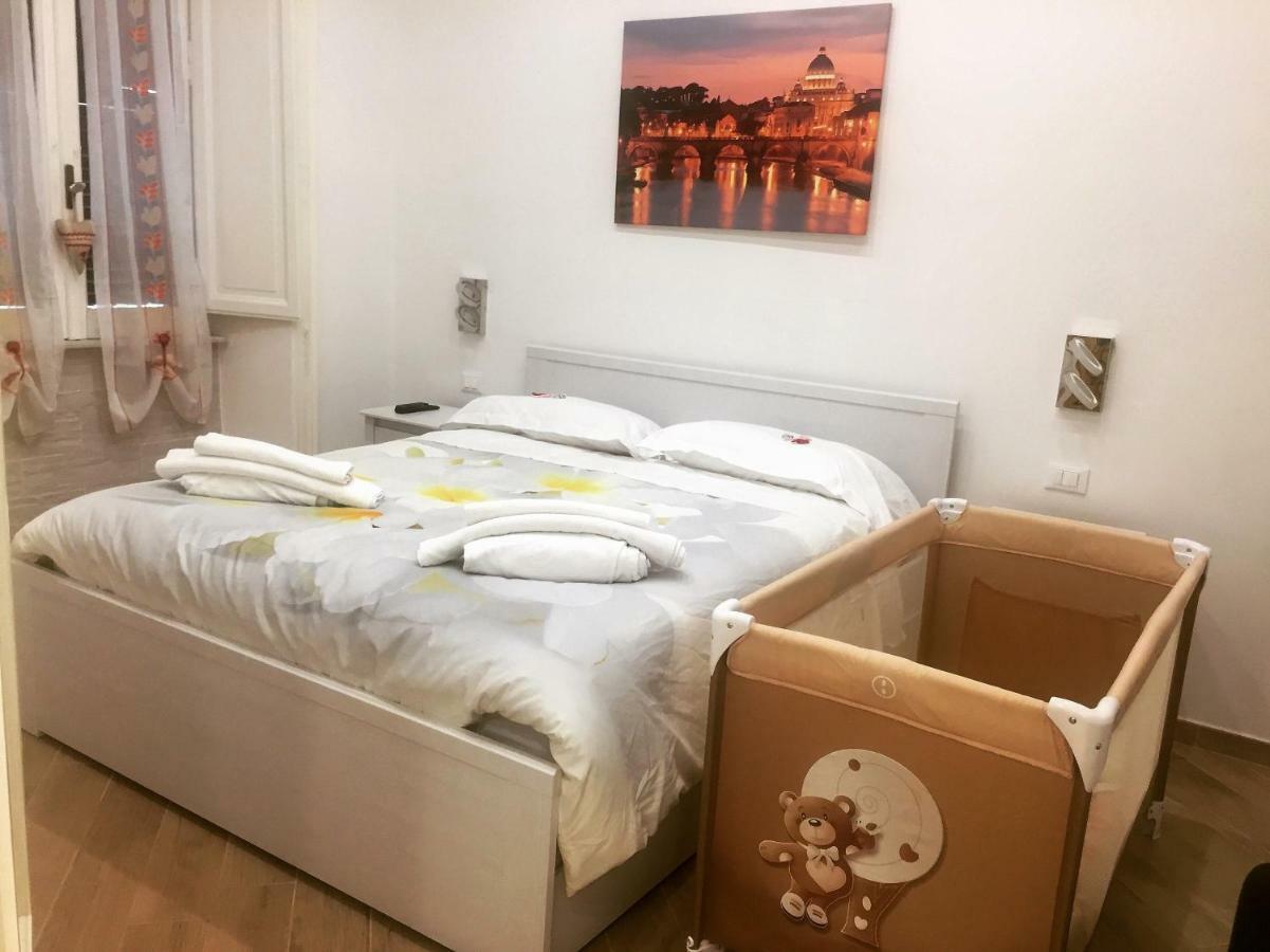 Apartment Sweet Roman Dream *