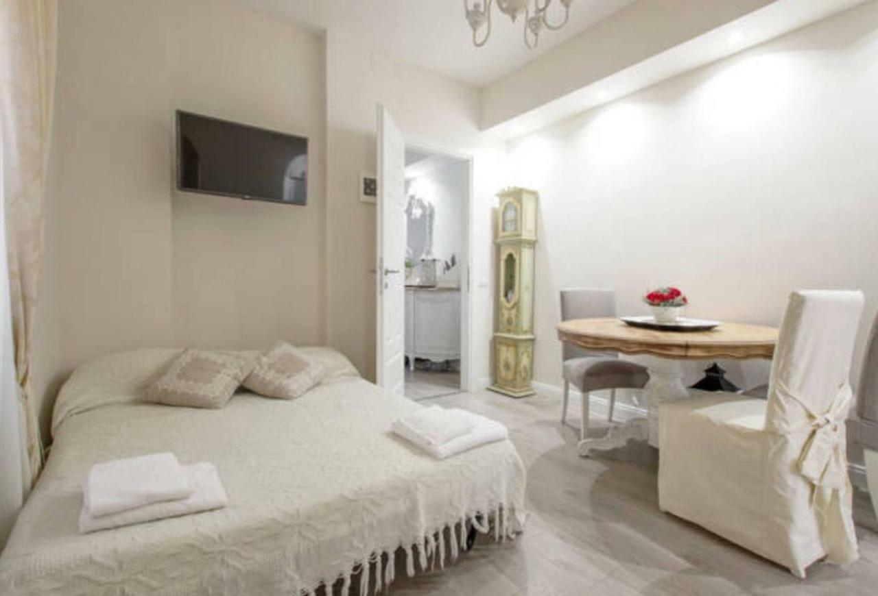 Borgo Pio 66 * Rom
