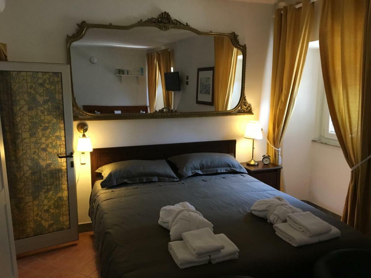 M9 Pantheon Attic 10 Apartamento *
