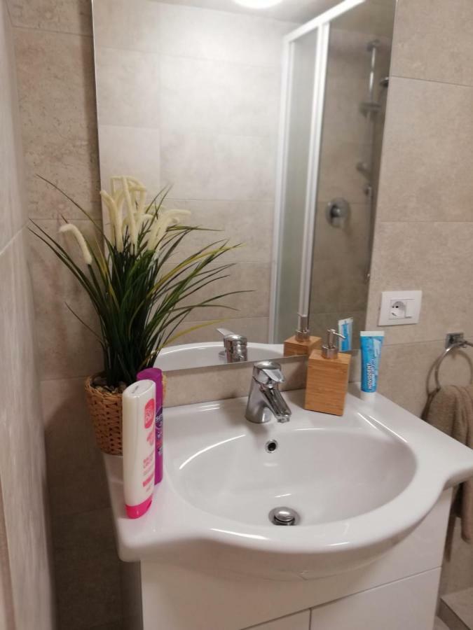 Navona Private Guest house