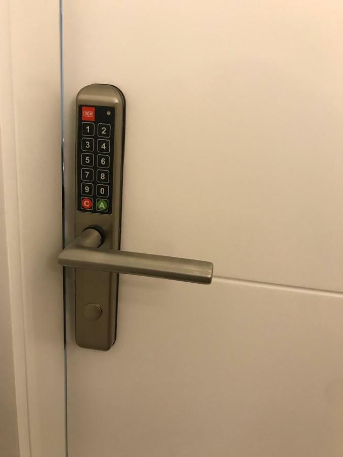 Guest house Z-archsuites 3*