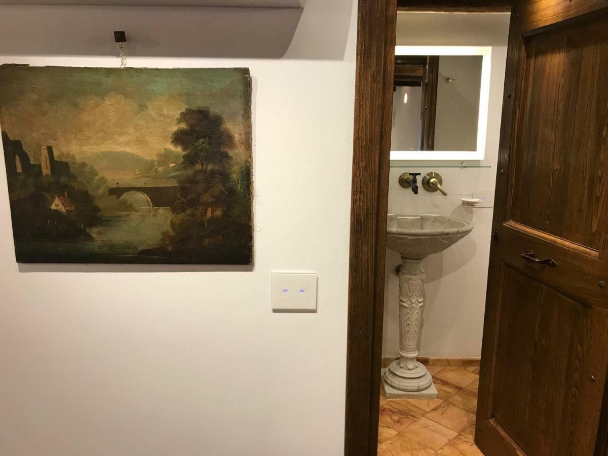 La Casa Dei Marmi * Roma