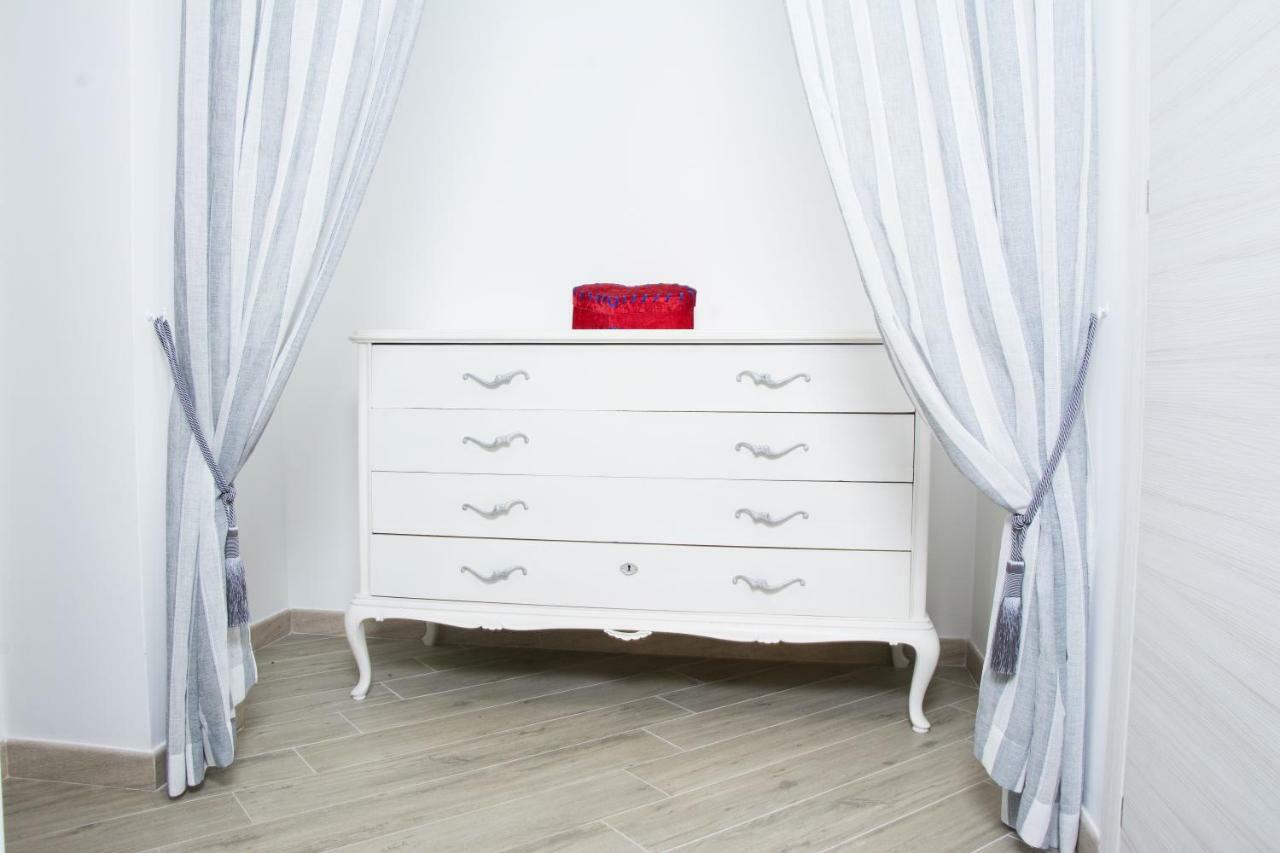 Gens Claudia, Vatican Luxury Apartment Rom