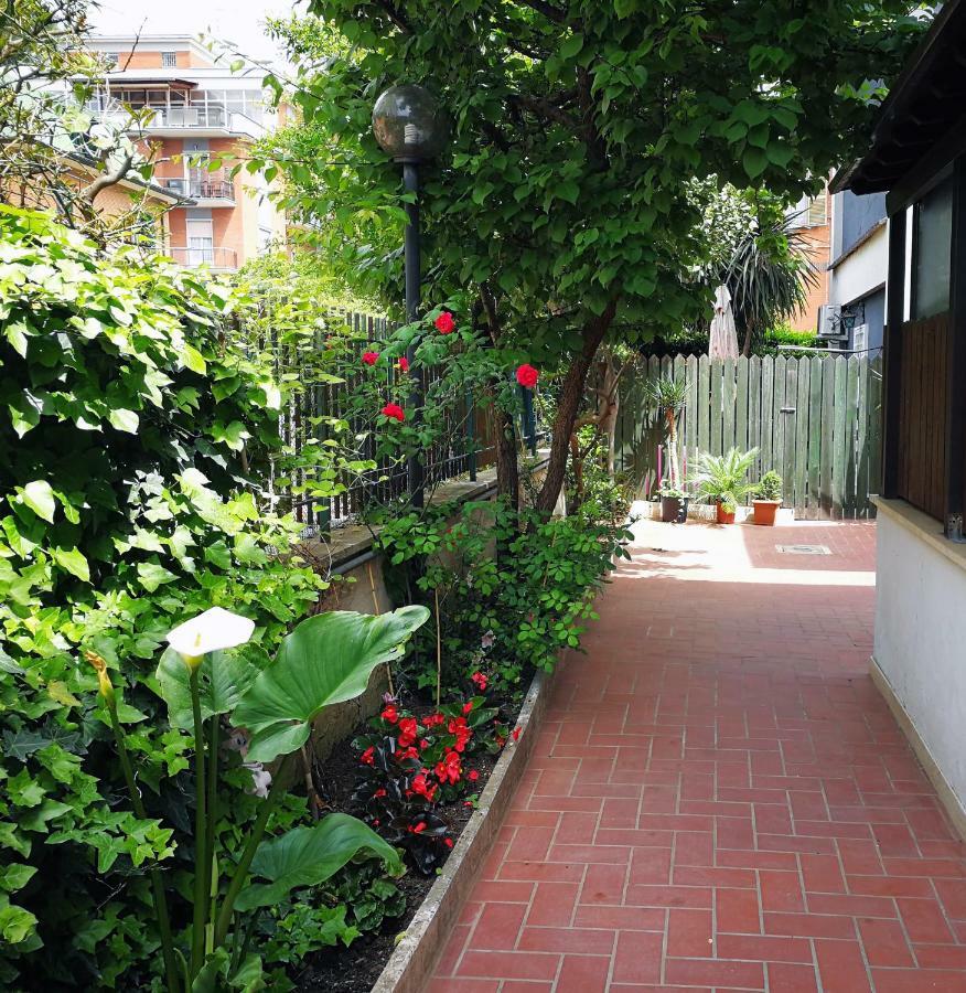 Appartamento Lambertone, Cozy Flat In Rome, Aurelio Vatican *