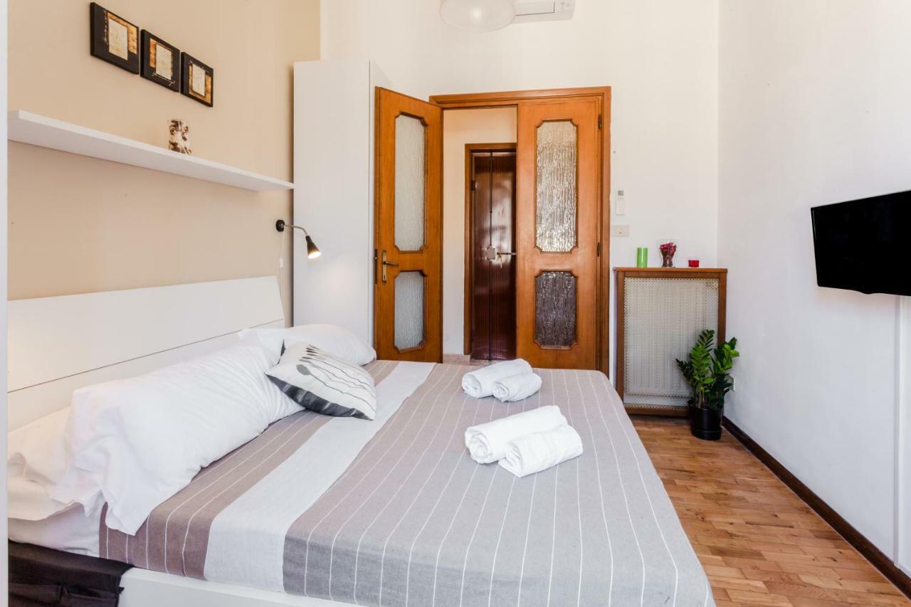 Apartamento Redseven *