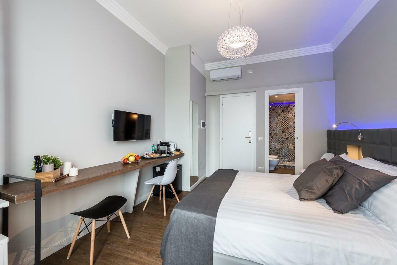 Guest house Z-archsuites 3*