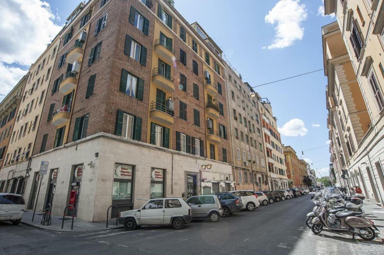 Con Vista Piazza Testaccio Apartment Rom