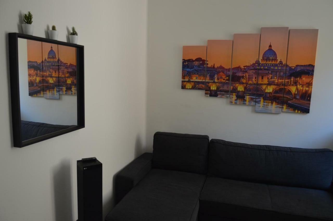 Apartment Silvestri Rome