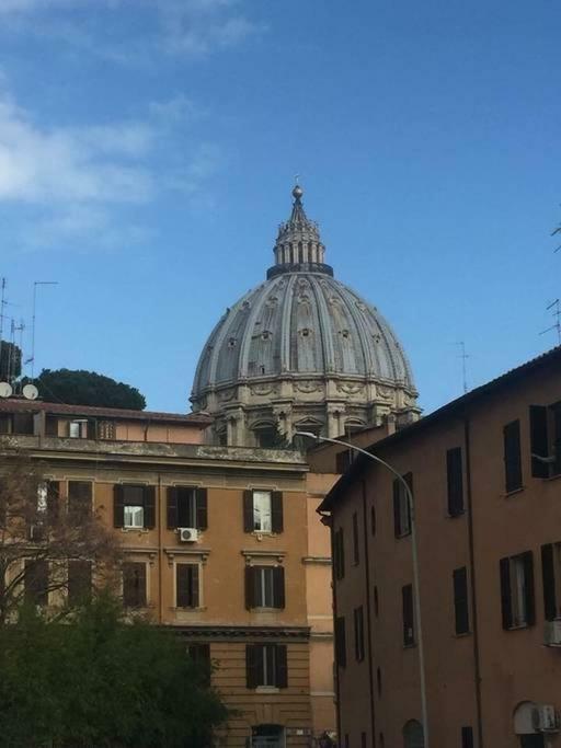 La Casetta Di Manu' A San Pietro * Roma