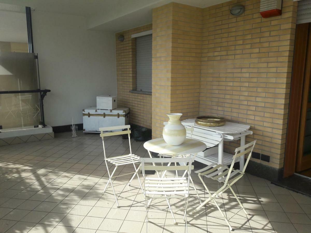 Via Borghetto Di Vara 13 Apartamento Roma