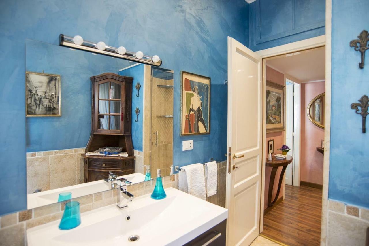 Stradivari Luxury Apartamento *