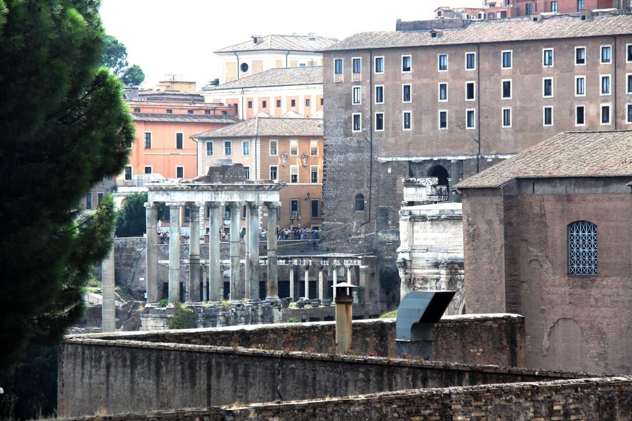 Attico Al Colosseo Con Vista Appartamento *