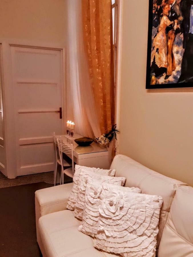 Sonny House Re Di Affittacamere * Roma