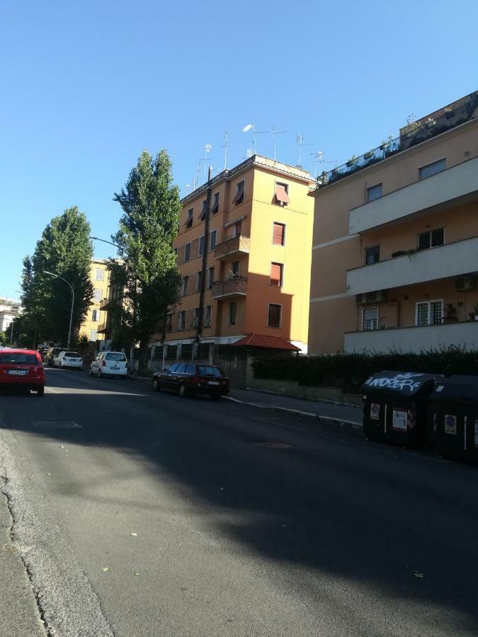 Holiday Home Roma Apartamento *