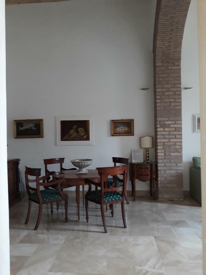 Foro Romano Luxury 2