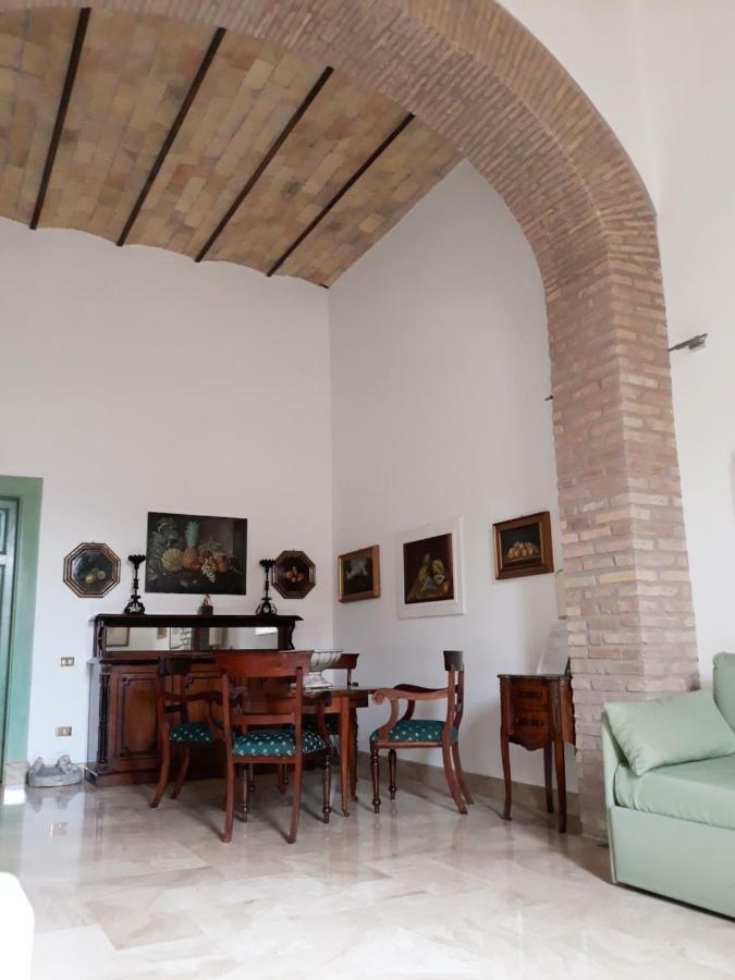 Apartment Foro Romano Luxury 2